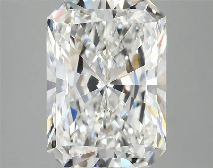 4.04 Carat · RADIANT · E · VVS2 · IGI · Excellent Cut