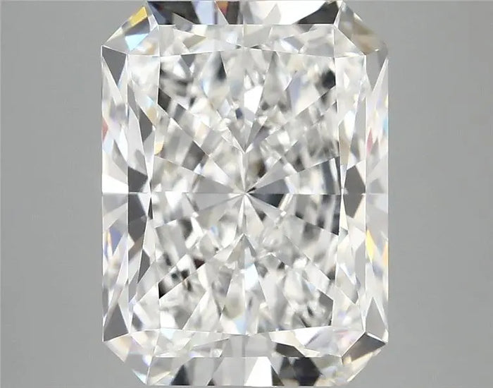 4.87 Carat · RADIANT · E · VVS2 · IGI · Excellent Cut