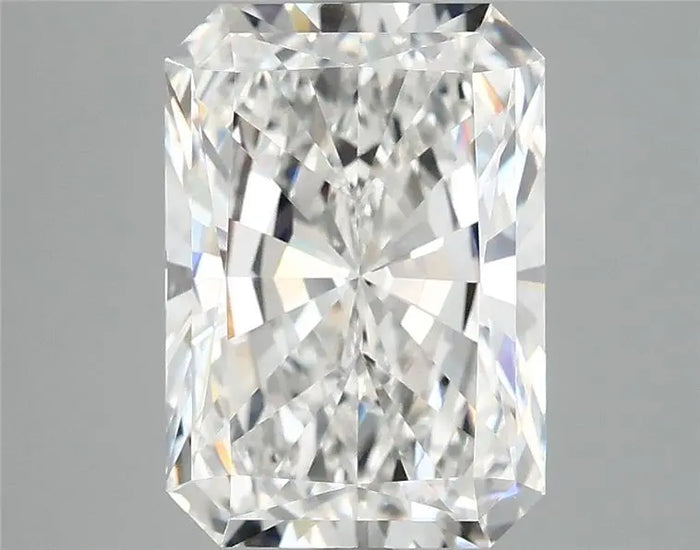 4.09 Carat · RADIANT · E · VVS2 · IGI · Excellent Cut