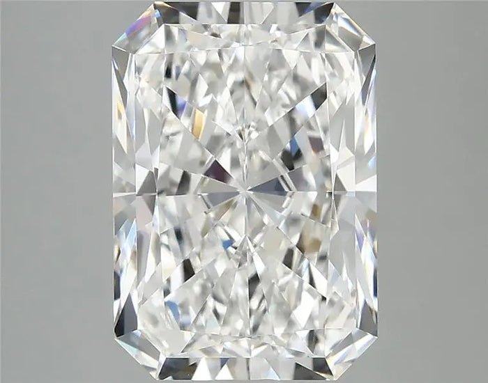 4.09 Carat · RADIANT · E · VVS2 · IGI · Excellent Cut