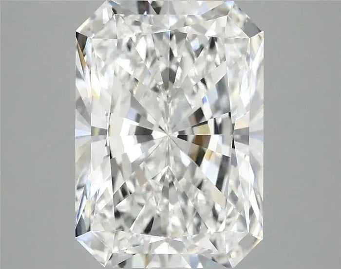 4.18 Carat · RADIANT · E · VVS2 · IGI · Excellent Cut