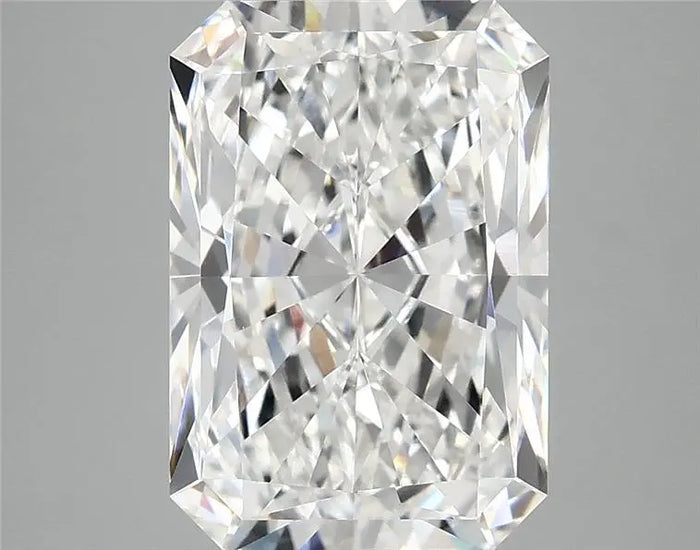 4.09 Carat · RADIANT · E · VVS2 · IGI · Excellent Cut
