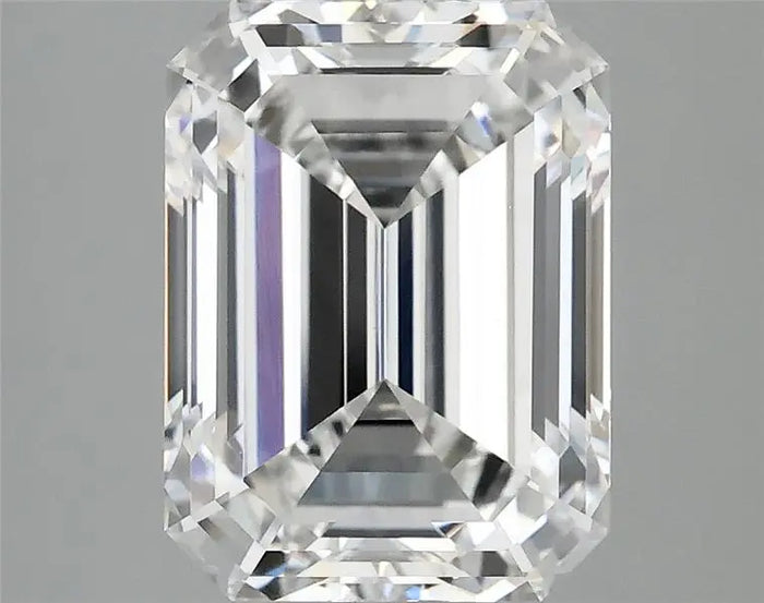 4.23 Carat · EMERALD · E · VVS2 · IGI · Excellent Cut
