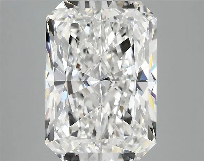 4.06 Carat · RADIANT · E · VVS2 · IGI · Excellent Cut