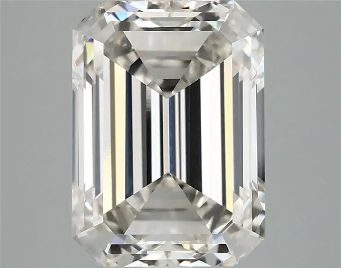 4.05 Carat · EMERALD · G · VVS2 · IGI · Excellent Cut