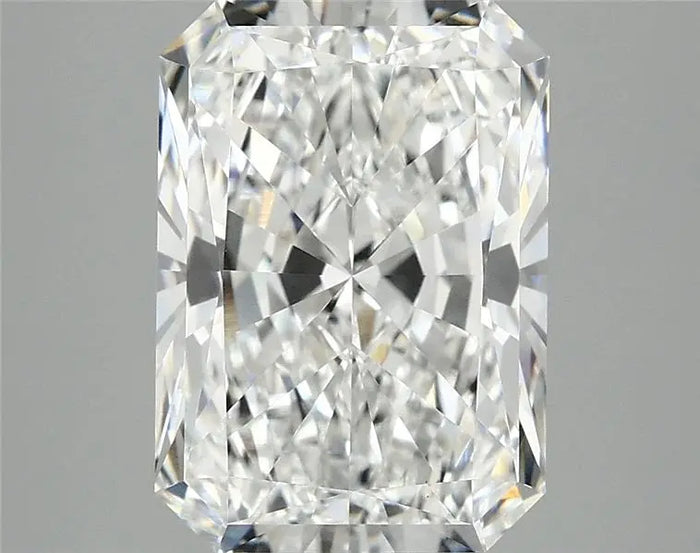 4.08 Carat · RADIANT · E · VVS2 · IGI · Excellent Cut