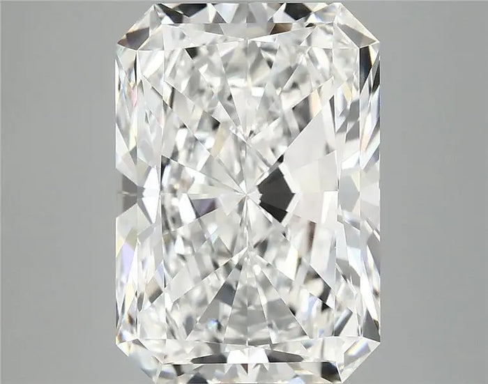 6.04 Carat · RADIANT · E · VVS2 · IGI · Excellent Cut
