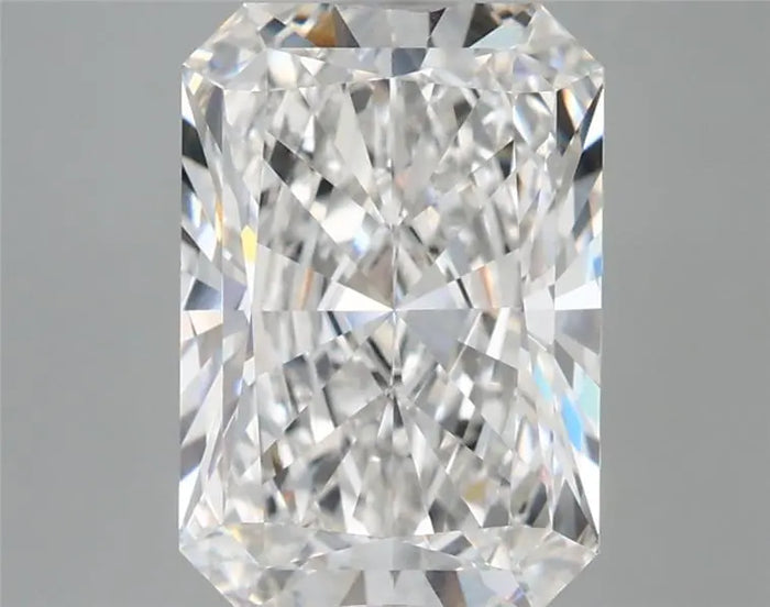 3.69 Carat · RADIANT · E · VVS1 · IGI · Excellent Cut