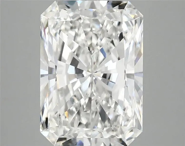 4.18 Carat · RADIANT · E · VVS2 · IGI · Excellent Cut