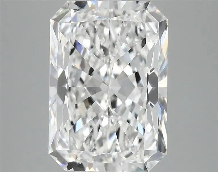 4.05 Carat · RADIANT · E · VVS2 · IGI · Excellent Cut