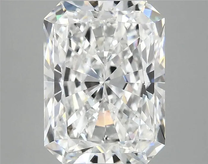 4.18 Carat · RADIANT · D · VVS2 · IGI · Excellent Cut