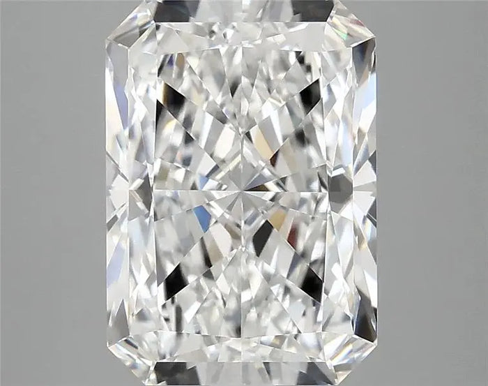 4.08 Carat · RADIANT · E · VVS2 · IGI · Excellent Cut