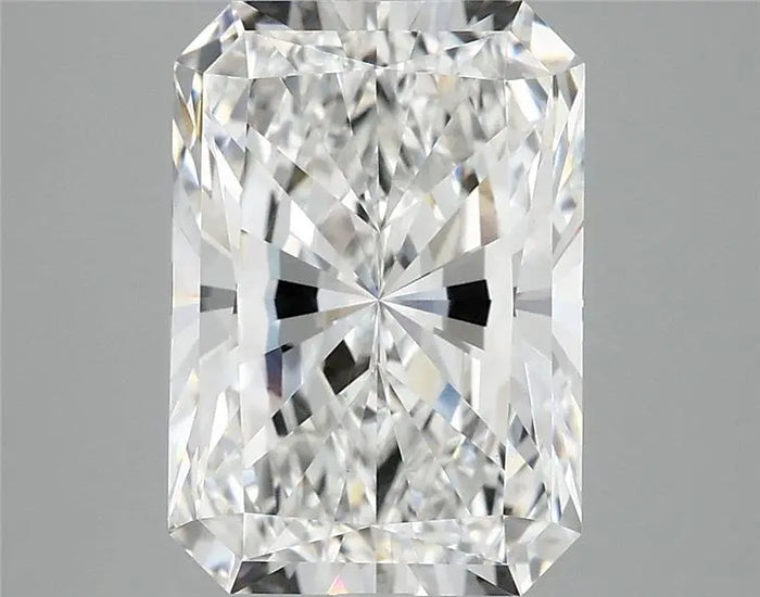 4.09 Carat · RADIANT · D · VVS2 · IGI · Excellent Cut