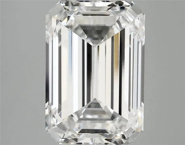 3.97 Carat · EMERALD · E · VVS2 · IGI · Excellent Cut