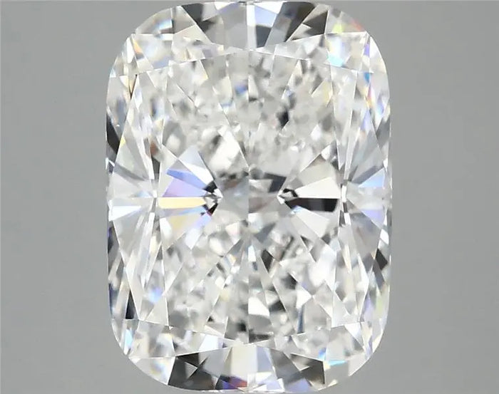 3.98 Carat · CUSHION · E · VS1 · IGI · Excellent Cut
