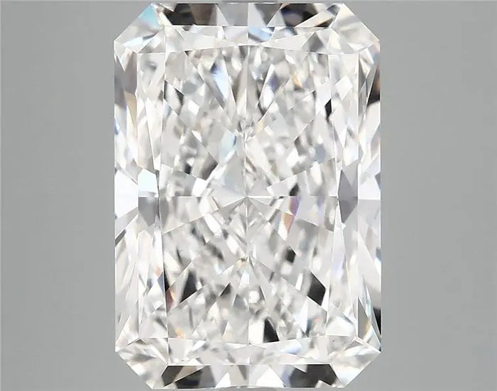 6.09 Carat · RADIANT · E · VVS2 · IGI · Excellent Cut