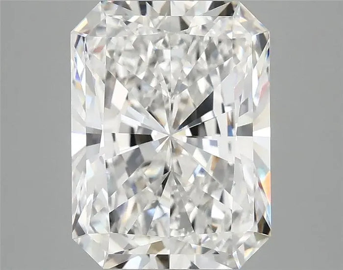 4.06 Carat · RADIANT · E · VVS2 · IGI · Excellent Cut
