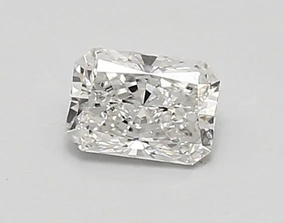 0.63 Carat · RADIANT · E · VVS1 · IGI · Excellent Cut