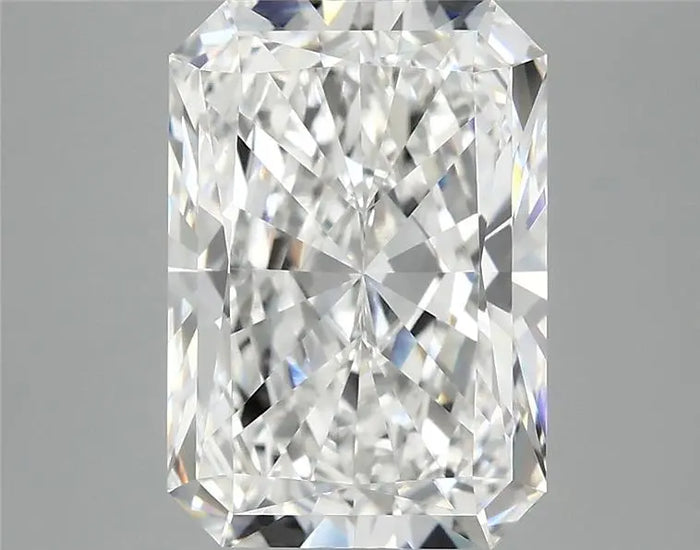 4.09 Carat · RADIANT · E · VVS2 · IGI · Excellent Cut