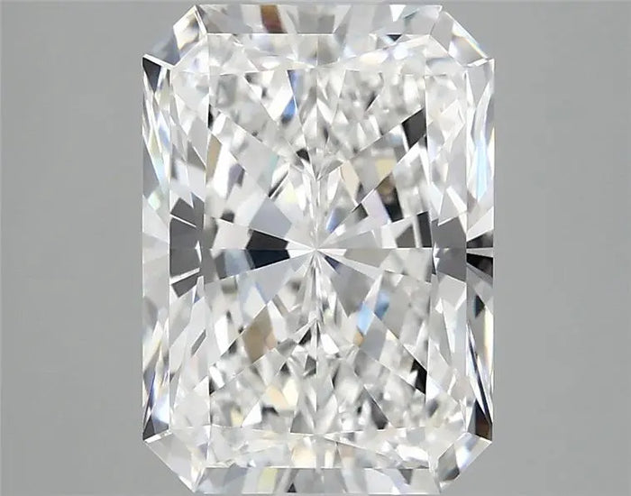 3.09 Carat · RADIANT · E · VVS2 · IGI · Excellent Cut