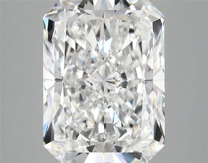 4.06 Carat · RADIANT · E · VVS2 · IGI · Excellent Cut