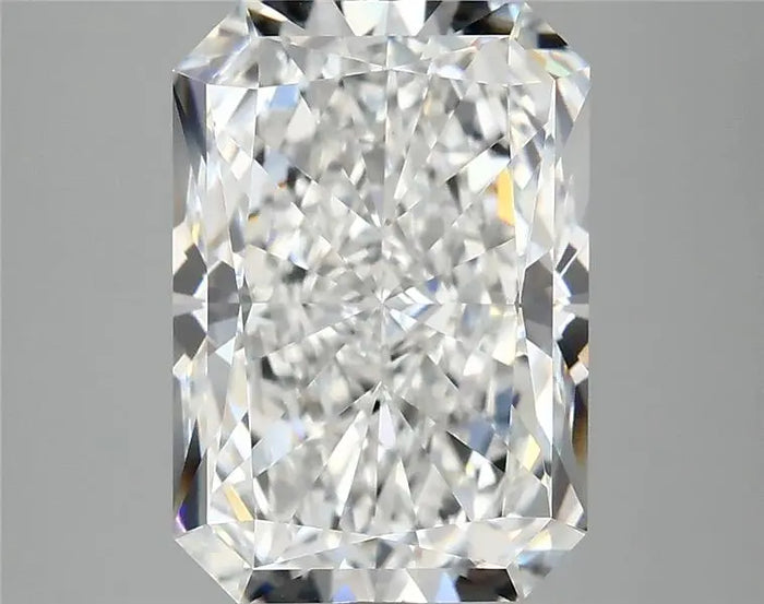 4.04 Carat · RADIANT · E · VVS2 · IGI · Excellent Cut