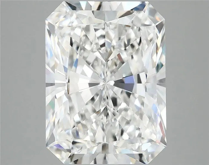 6.09 Carat · RADIANT · E · VVS2 · IGI · Excellent Cut