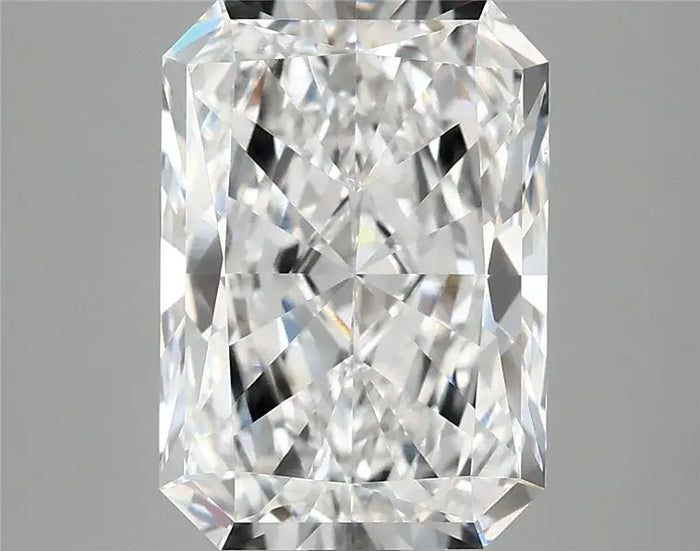 4.13 Carat · RADIANT · D · VVS2 · IGI · Excellent Cut