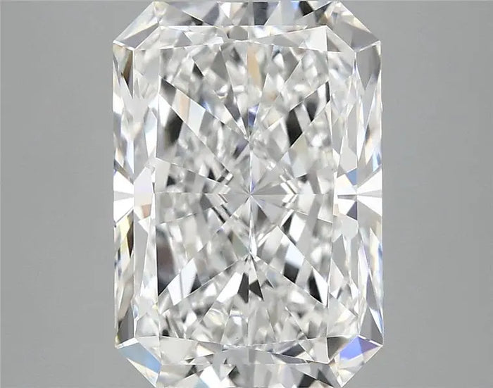 4.18 Carat · RADIANT · E · VVS2 · IGI · Excellent Cut