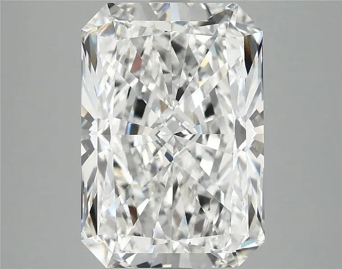 5.68 Carat · RADIANT · E · VVS2 · IGI · Excellent Cut