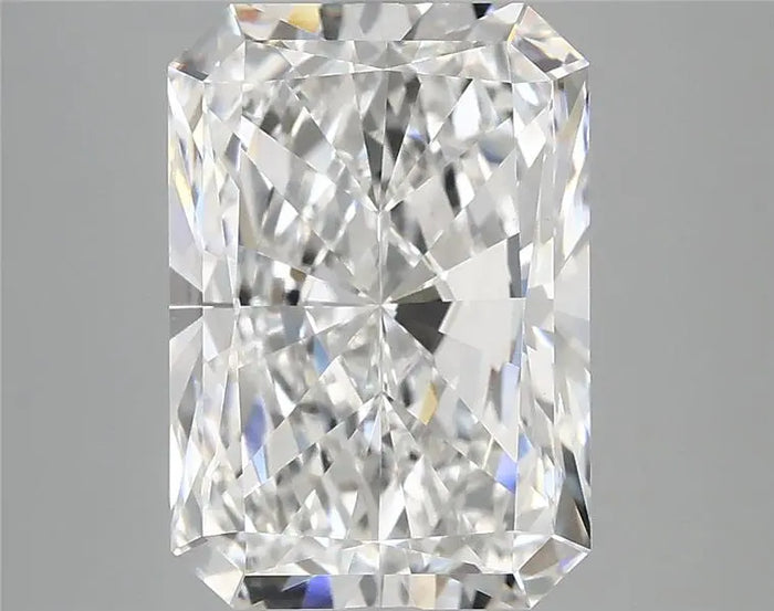 4.84 Carat · RADIANT · E · VVS2 · IGI · Excellent Cut