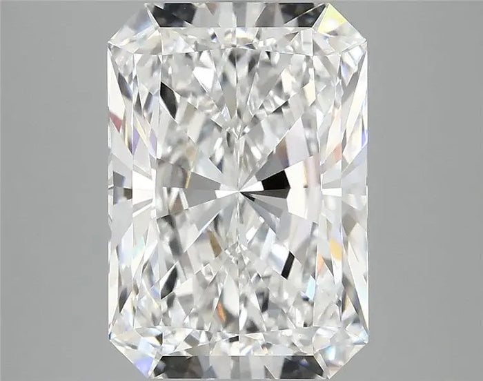 4.17 Carat · RADIANT · E · VVS2 · IGI · Excellent Cut