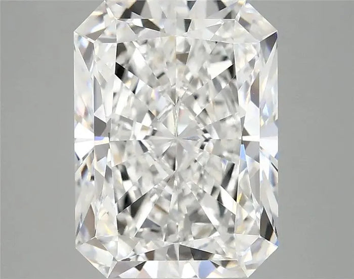 4.04 Carat · RADIANT · E · VVS2 · IGI · Excellent Cut