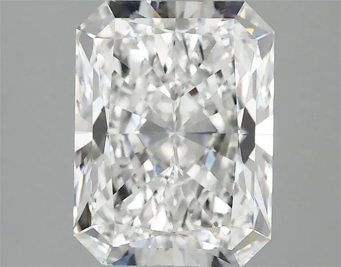 2.57 Carat · RADIANT · E · VVS2 · IGI · Excellent Cut
