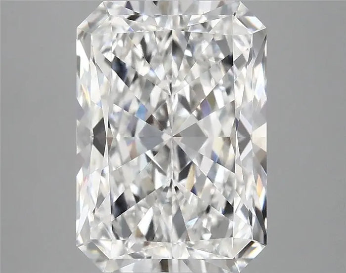 4.04 Carat · RADIANT · E · VVS2 · IGI · Excellent Cut