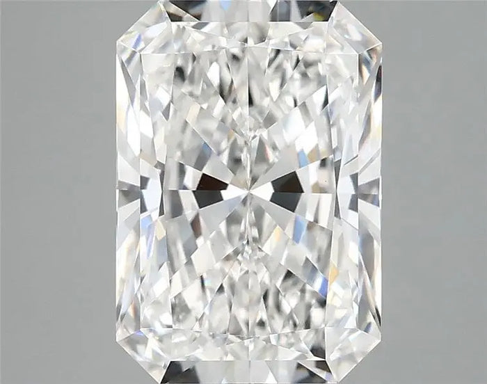 4.09 Carat · RADIANT · E · VVS2 · IGI · Excellent Cut