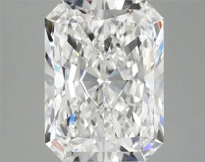 4.05 Carat · RADIANT · E · VVS2 · IGI · Excellent Cut