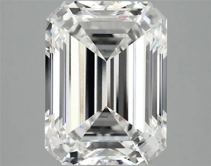 3.82 Carat · EMERALD · E · VVS2 · IGI · Excellent Cut