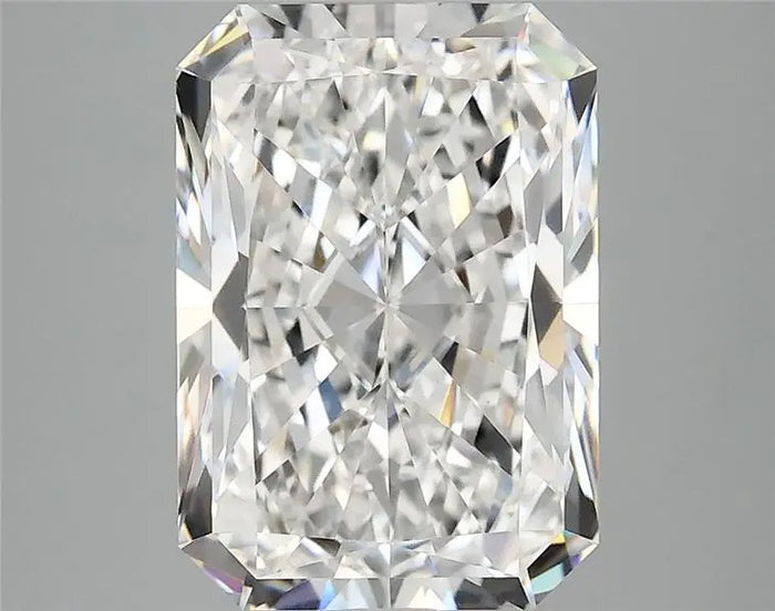 4.09 Carat · RADIANT · E · VVS2 · IGI · Excellent Cut