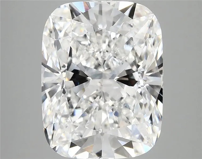 5.72 Carat · CUSHION · E · VS1 · IGI · Excellent Cut