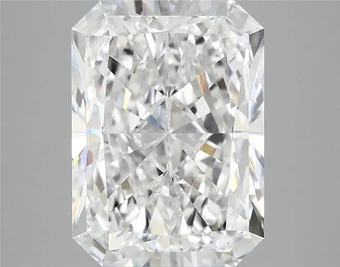 4.08 Carat · RADIANT · E · VVS2 · IGI · Excellent Cut