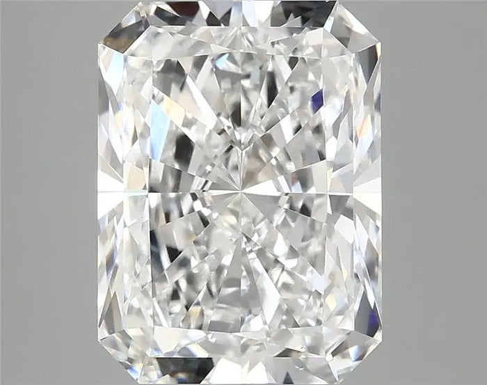 4.04 Carat · RADIANT · E · VS1 · IGI · Excellent Cut