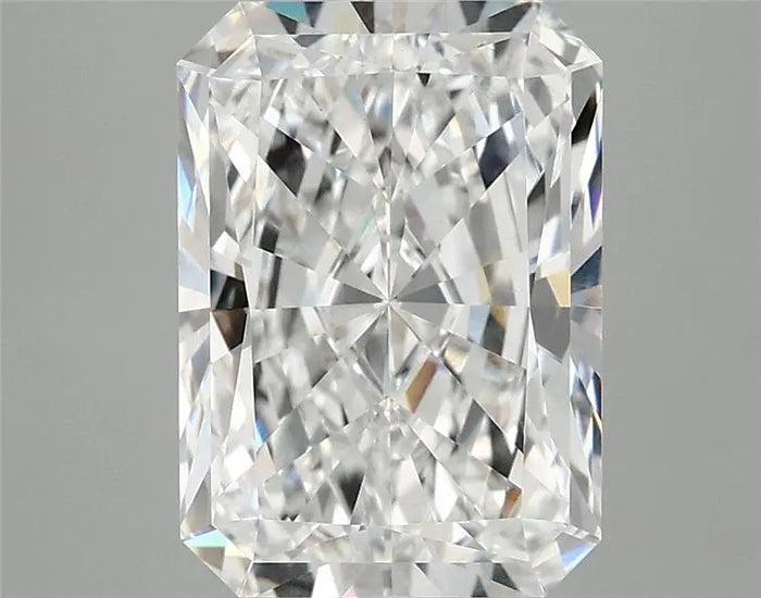 3.93 Carat · RADIANT · E · VVS2 · IGI · Excellent Cut