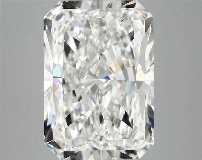 5.70 Carat · RADIANT · E · VVS2 · IGI · Excellent Cut