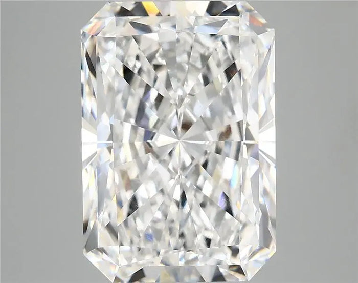 5.87 Carat · RADIANT · E · VVS2 · IGI · Excellent Cut