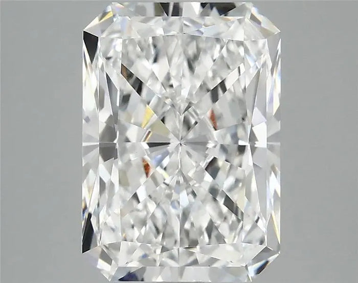 4.16 Carat · RADIANT · E · VVS2 · IGI · Excellent Cut