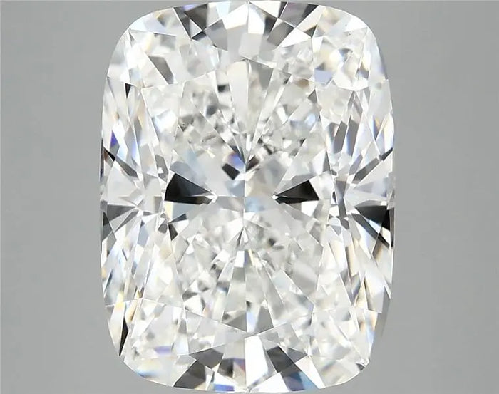 5.04 Carat · CUSHION · E · VS1 · IGI · Excellent Cut