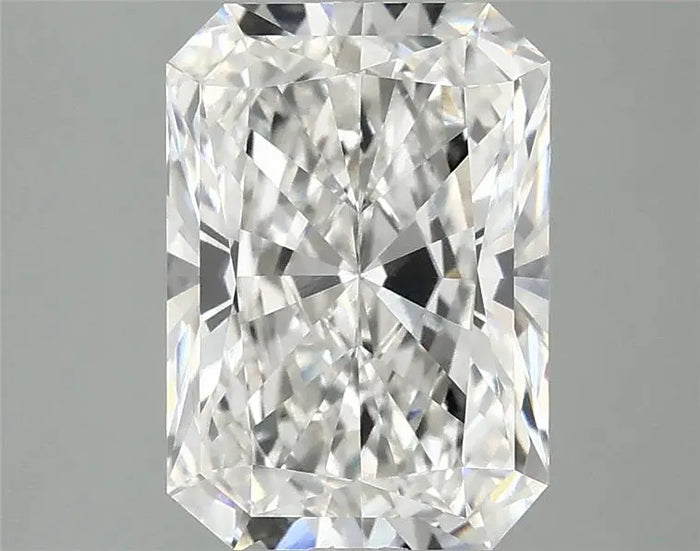 3.08 Carat · RADIANT · F · VVS2 · IGI · Excellent Cut