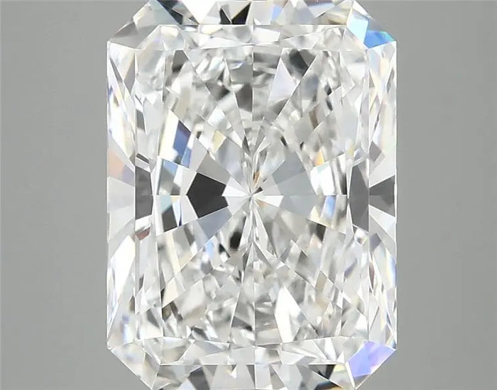 4.09 Carat · RADIANT · E · VVS2 · IGI · Excellent Cut