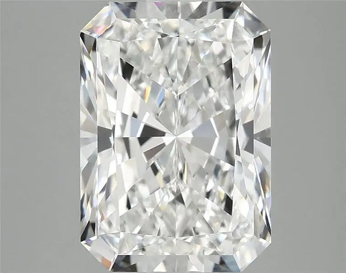 3.85 Carat · RADIANT · E · VVS2 · IGI · Excellent Cut
